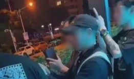 酒吧在线吃瓜免费视频,免费视频带你在线吃瓜，畅享娱乐盛宴