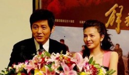 董卿父母爆料事件视频,揭秘明星家庭背后的真实故事