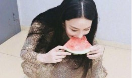 吃瓜裙qq免费,轻松打造个性时尚穿搭